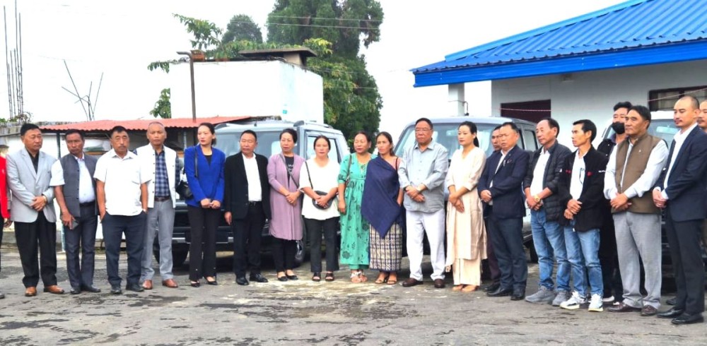 Minister for PWD (Roads and Bridges) G. Kaito Aye with party leaders of the NDPP 36 Satakha Assembly Constituency on October 7.